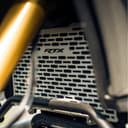 APACHE RTX 300 VECTOR RADIATOR GRILL SILVER 1