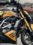 Apache RTR310 Thanos Crash Guard With Slider Black 2