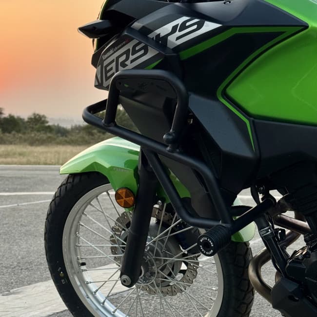 CRASH GUARD WITH DUAL SLIDERS FOR KAWASAKI VERSYS 300